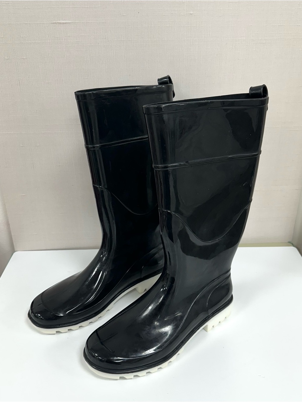 8 Black Women's Rain Boots - Classic Waterproof Mid-Calf
